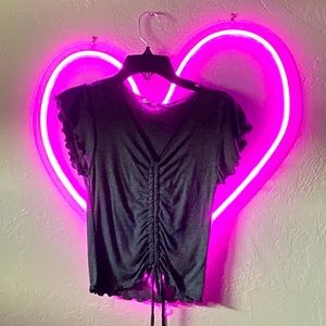 V -cut crop top lace